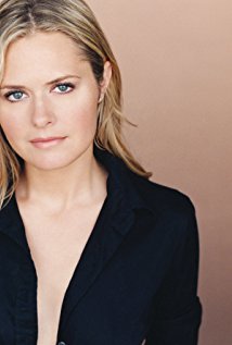 Maggie Lawson